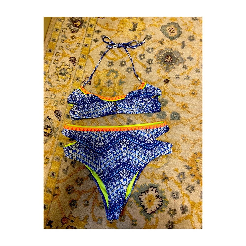 Victoria’s secrets bathing suits high waisted S/M